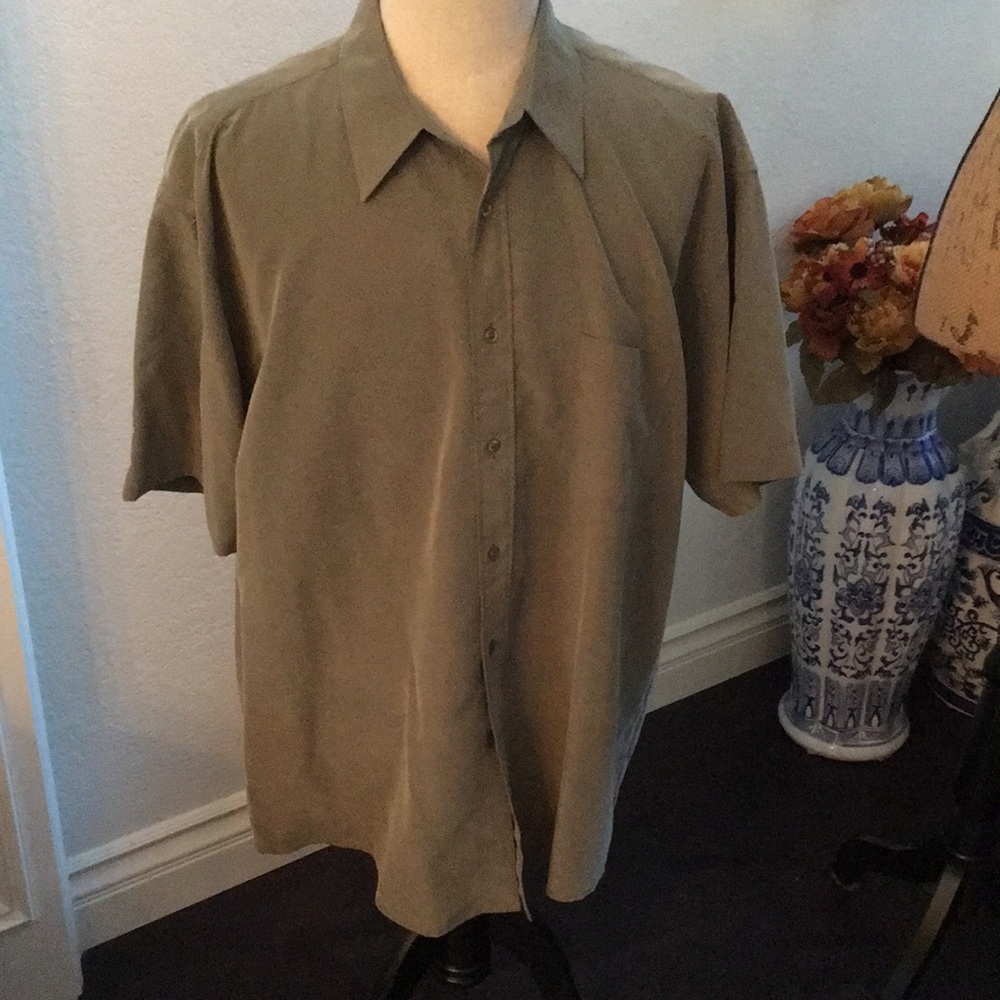 EWM green sueded modal button down